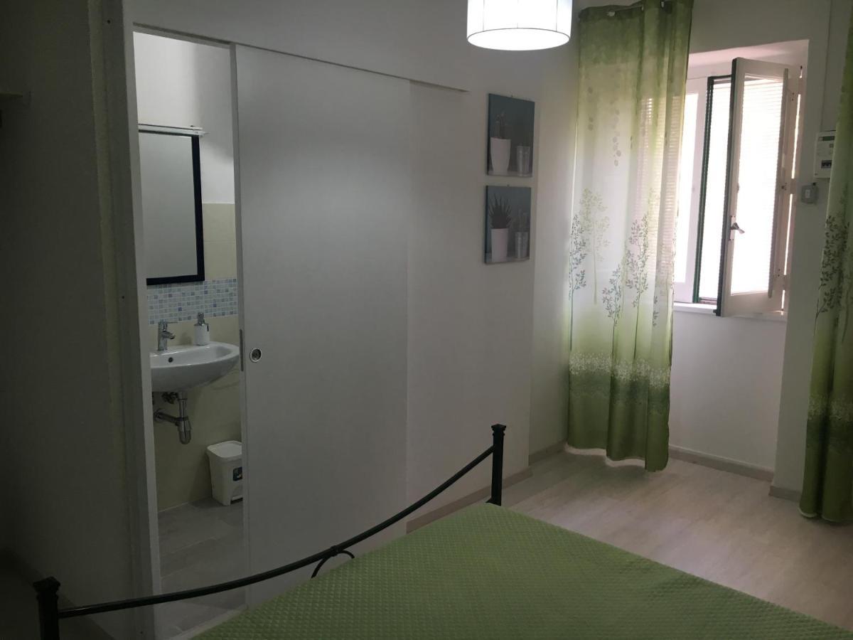 B&B Teresina Grisolia Eksteriør billede