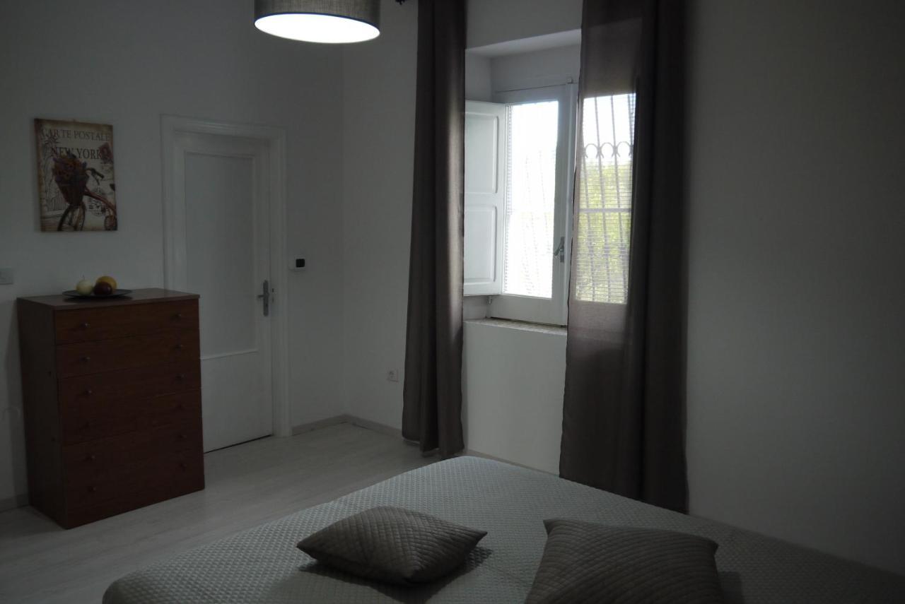 B&B Teresina Grisolia Eksteriør billede